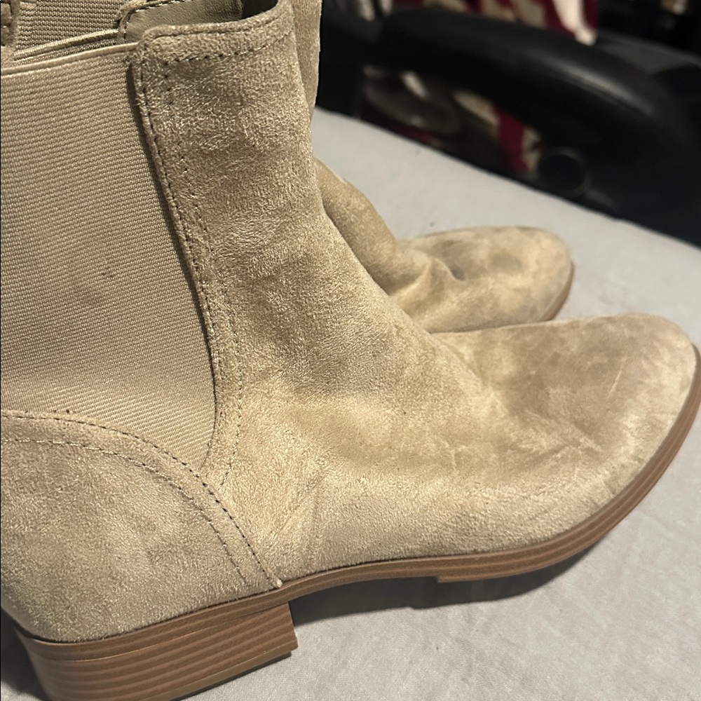 Splendid Beige Suede Ankle Boots 11